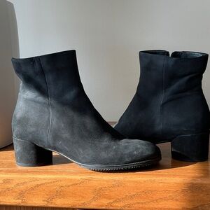 Ecco Black Ankle Boots